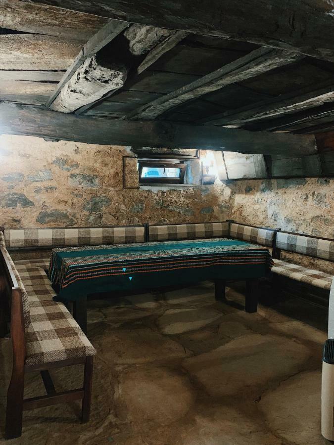 Карамановите Къщи Apriltsi  Dış mekan fotoğraf